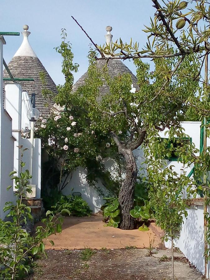 Trulli Di Ivana Ostuni Exterior photo